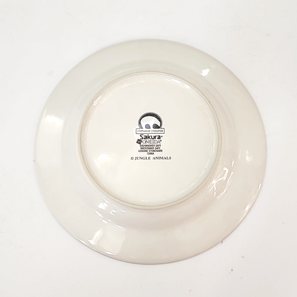 Sakura by Oneida Jungle Animals 8" salad plate - Picture 4 of 6